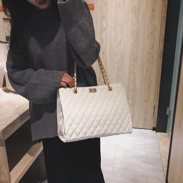 

luxury designer big tote bags female new fashion rhombic embroidery shoulder bag chain messenger bag 01-sb-xkbdlg