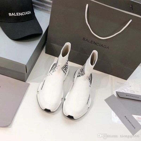 

2020 men's and women's fashion socks shoes, comfortable wild low-socks, high-quality fashion belt box size 34-45 white, Red;white