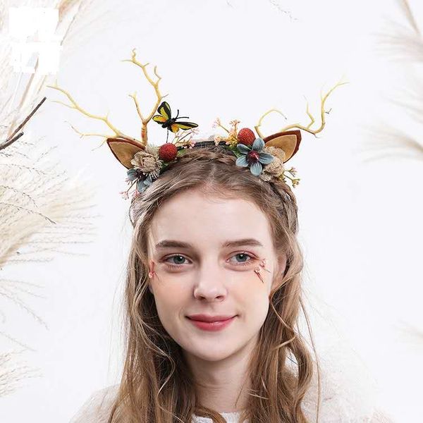 

2020 new halloween antlers head clip deer headwear hair accessories lighting deer flower fruit deer hair hoop halloween gift for children