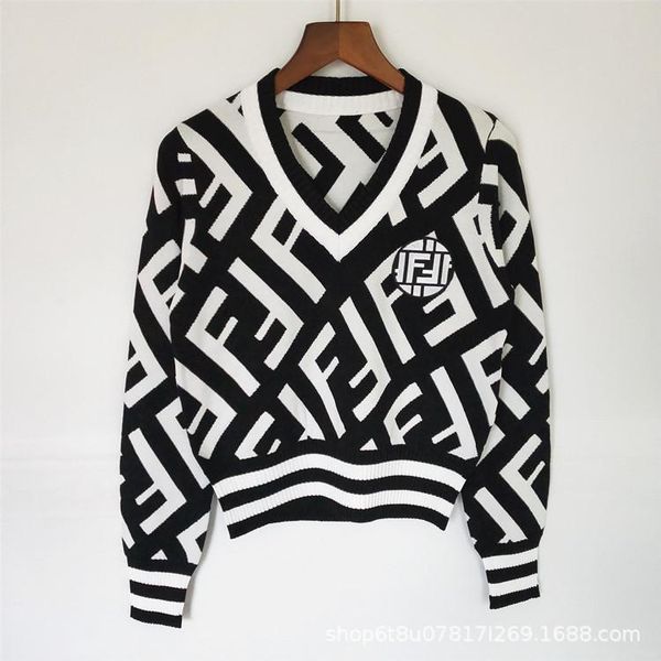 

дизайнер luxury женщины v-образный вырез вышитого знак top в 2020 коротких тонком свитере пуловера, White;black