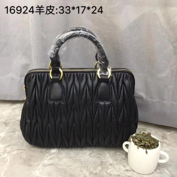 

the new style fashion and simple pleated women handbag one shoulder bag crossbody bag 2 size soft
