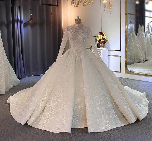 

2020 Vintage 3D Embroidery Lace Applique Ball Gown Wedding Dresses High Neck Plus Size Bridal Dress Long Sleeves Wedding Gowns