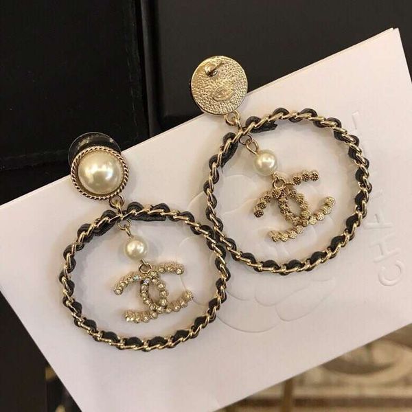 

2020 new high-quality ladies glamour jewelry fashion casual earrings hypoallergenic and fade 73no, Golden;silver