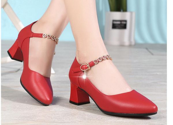 

women's shoes in spring and autumn middle coarse heel round head @op37, Black