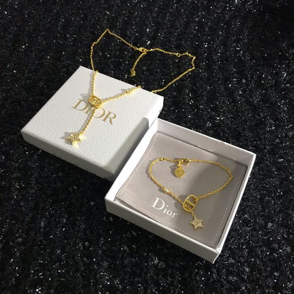 

necklace and bracelet set designer lady necklace pendants bracelet d letter bracelet two piece set with gift box 28, Silver