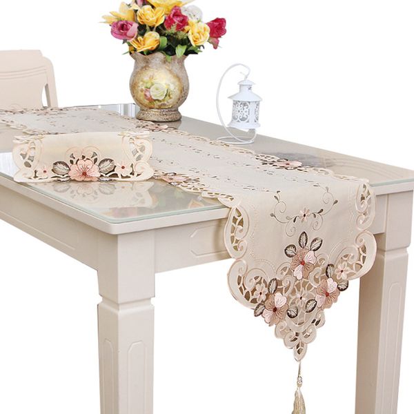 

crafts vintage tablecloth l festival table runner wedding decor home party