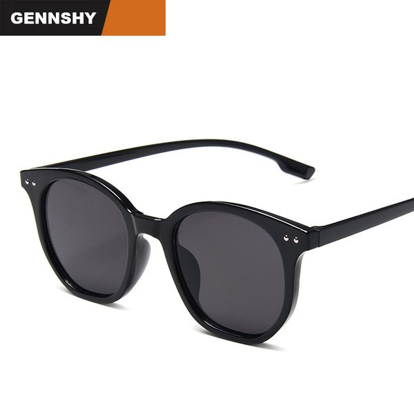

2020 korean retro small sunglasses women vintage plastic sunglasses with nails transparent frame summer beach eyewear uv400, White;black