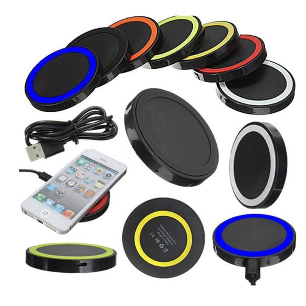 Verschiedene Farben Q5 Universal Wireless Charger Pad Portable Power Band QI Standard für Samsung und iPhone Smartphones mit Retail Box