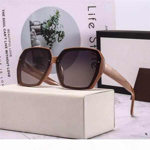

fashion sunglasses brand sunglasses man womens beach goggle glasses uv400 8012 gg letters 4 colors with box, White;black