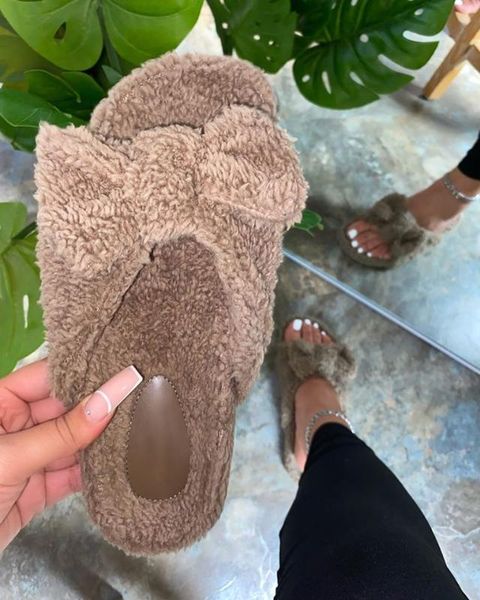 

womens' faux fur slides women cotton fur sandals winter female indoor shoes fluffy plush with slippers flip flops size36-43, Black
