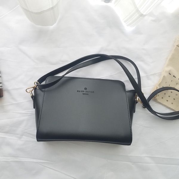 

2020 new style simple women's bag retro square sling bag pu messenger shoulder