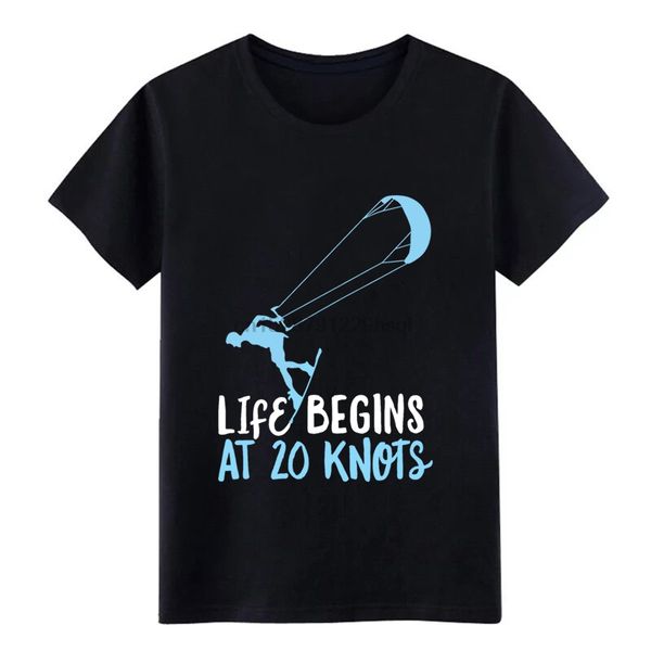 

мужчины кайтсерфинг t-shirt жизнь начинается 20 узлов kiteboard тенниски проектирования tee shirt o шеи тонкого интересное здание рубашка