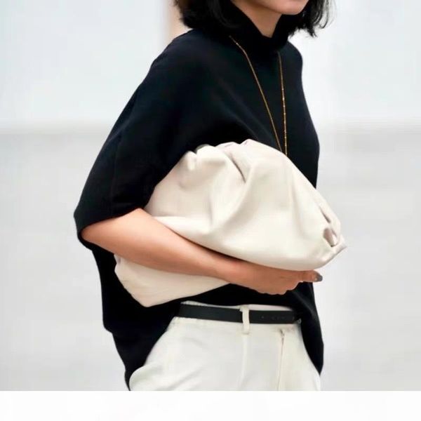 

the pouch leather envelope bag luxury handbags women bags designer voluminous round shape purses and handbags dumpling clutches t200131