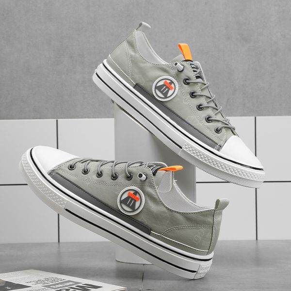 

men vulcanized shoes new casual sneakers men's fashion lace-up colorful canvas sport graffiti board shoes joker simple, Black