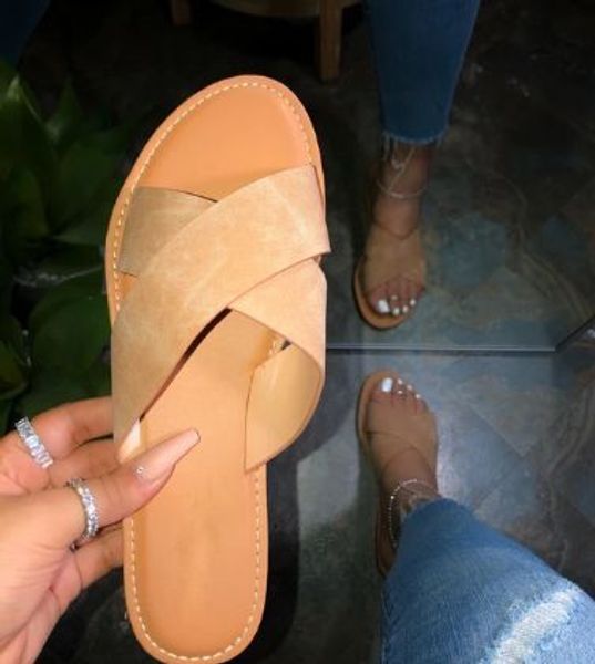 

manufacturers wholesale 2020 summer new comfortable wild pure european and american sandals flat ms. beach shoes slippers, Black