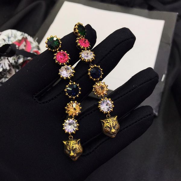 

Luxury and colorful diamond earrings from Europe and America are selling leopard jackpot diamond fashionable earrings