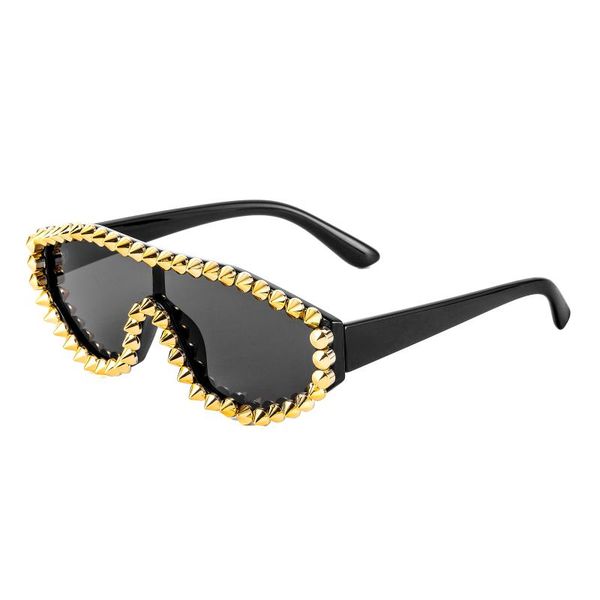 

2020 men sunglasses new fashion steampunk rivet goggle vintage sunglasses women women shades uv400 gafas de sol mujer, White;black