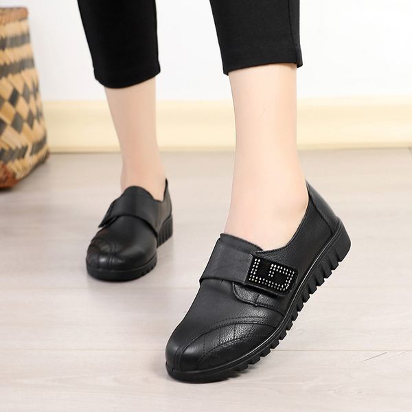 

2020 new genuine cow leather shoes woman soft sole non-slip hook & loop women shoes flats buckle lightweight mom plus size, Black