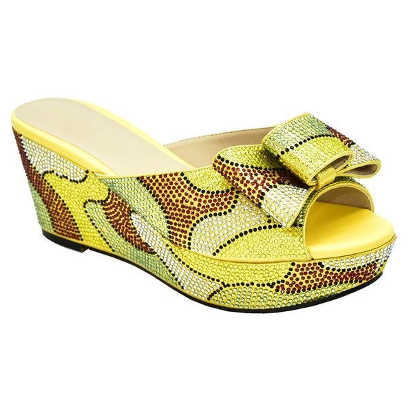 

latest design ladies sandals with heels womens dress shoes open toe elegant crystal shoes italy high heels women wedding, Black