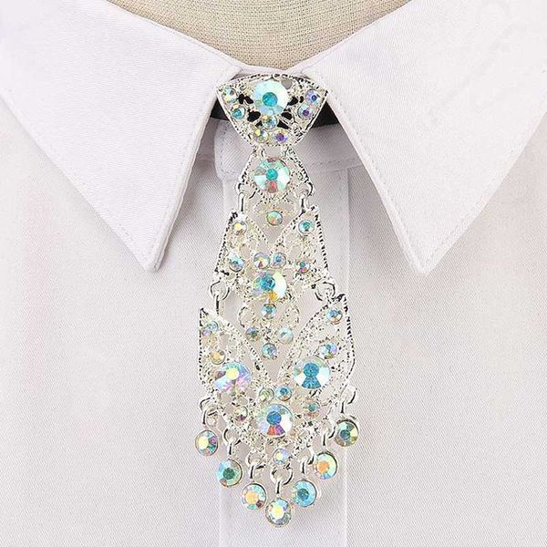 

fashion personality crystal neckties trendy general korean wine party wedding ceremony metal short luxury tie men accessories, Black;gray