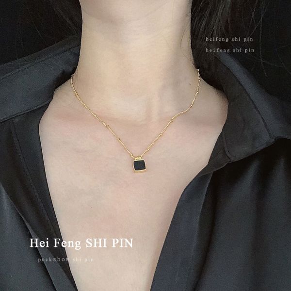 

women jewelry chain necklace gift delicate design golden plating metal square black pendant necklace for female jewelry, Silver