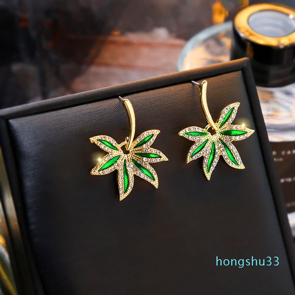 

925 silver needle green leaf earrings