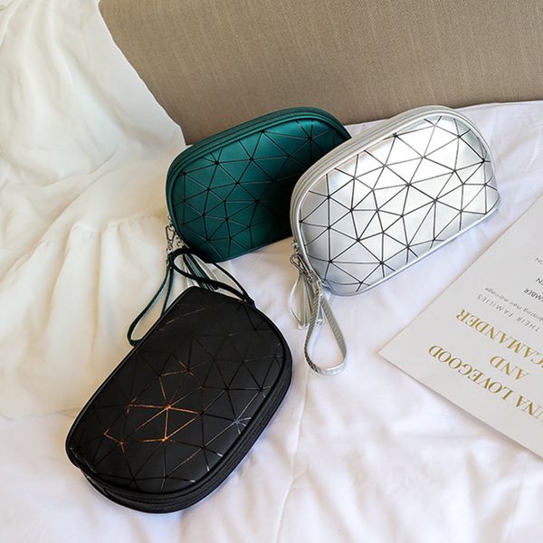 

женщины дизайнер косметических сумки случаи молнии лазерного пакет водонепроницаемых женщины ежедневных путешествия макияж дело туалетного w