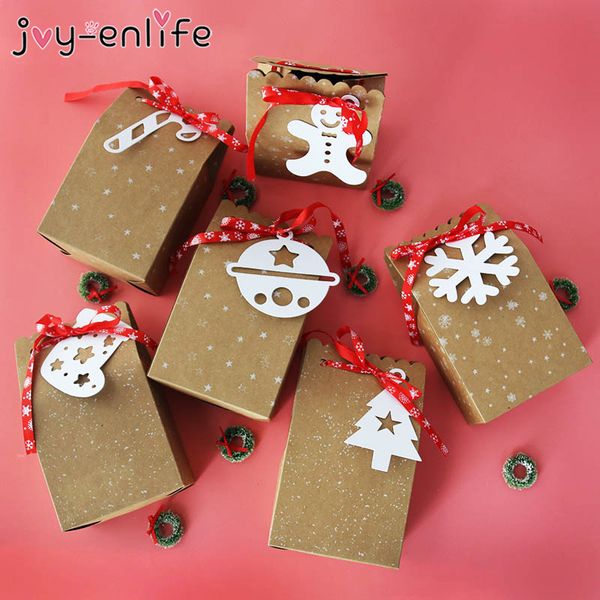 

3pcs christmas candy gift bags with white tag ribbon kraft paper candy box cookie bags christmas party decoration new year 2021