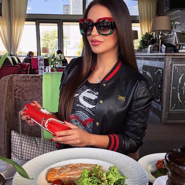 

2020 arrival brand designer women square luxury sunglasses oversize rayed unique clear female sun glasses big uv400, White;black
