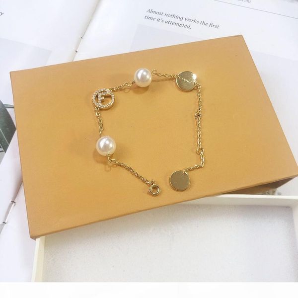 

2020new europe and the united states fashion new high-end women with the trend of pearl bracelet, Black