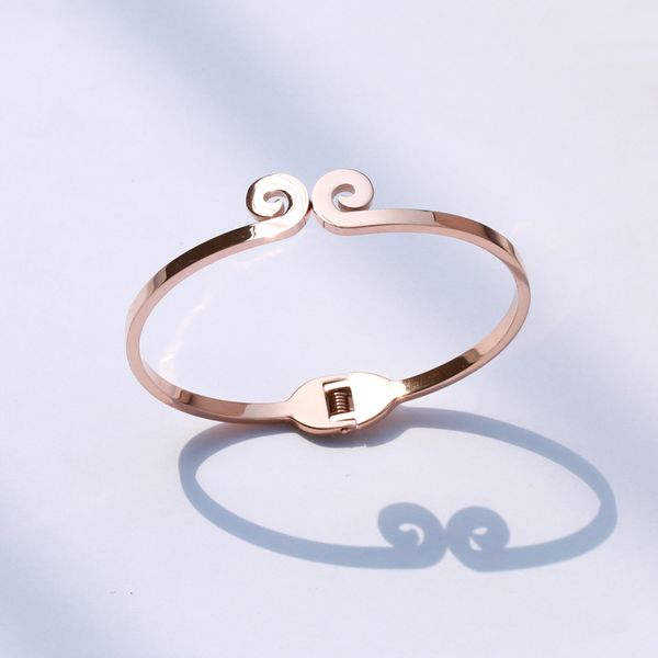 

YUN RUO 2020 Fashion Luxury Golden Hoop Lover' Bangle Rose Gold Color Women Birthday Gift Party Titanium Steel Jewelry Not Fade