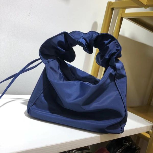 

ins cute nylon waterproof pillow bag underarm bag cloud pleated single-shoulder for women oxford cloth hand