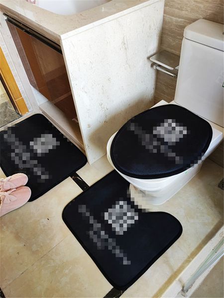 

toilet seat covers three pieces set overcoat toilet case fashion home decoration classic indoor mat non-slip bathroom mats