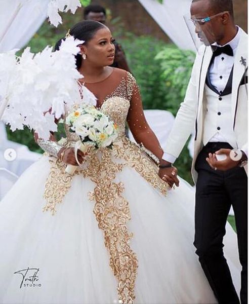 

plus size wedding dresses bridal gowns 2020 vestidos de novia princess ball gown wedding dresses lace applique beaded hochzeitskleider corse, White