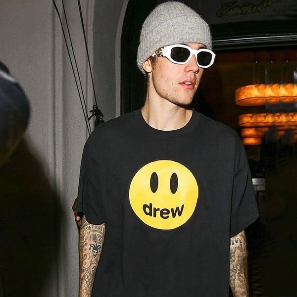 

2020 new summer men's short sleeve t-shirt fashion trend pure cotton half sleeve bottomed shirt men's wear manufacturers direct sa, White;black