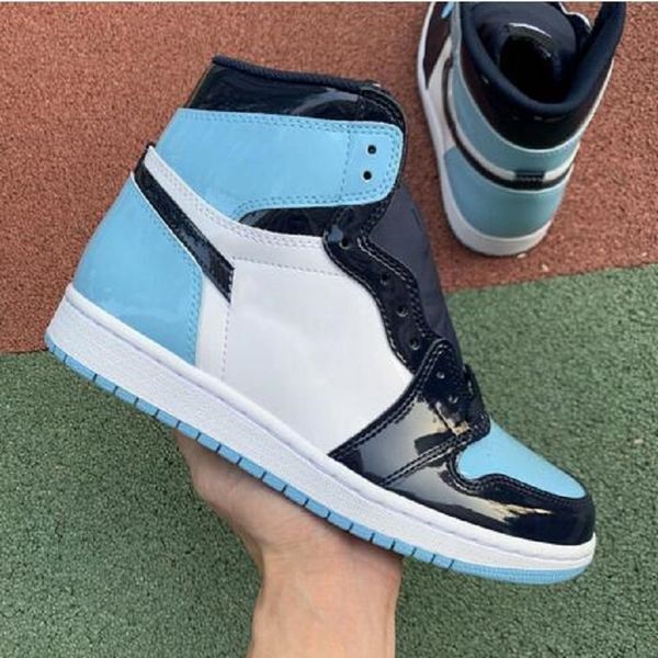 

jumpman 1 new 1s mens unc basketball shoes men pine green court purple chicago og 1 blue chicago sport sneaker trainers