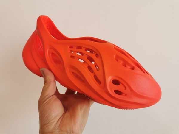 

new arrival breathable clogs fashion croc beach foam runner plus size 35-46 cool summer sandals men's hole shoes slip on, Black