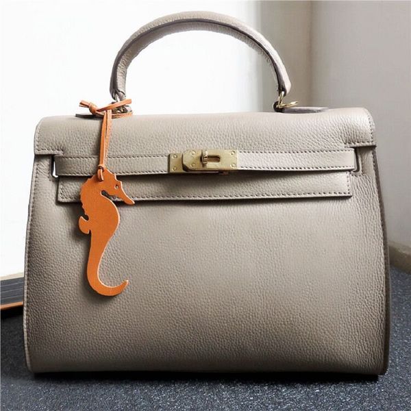 

hippocamp cortical leather horse keychain animal for women bag backpack handbag tassel keychains charm pendant accessories, Silver