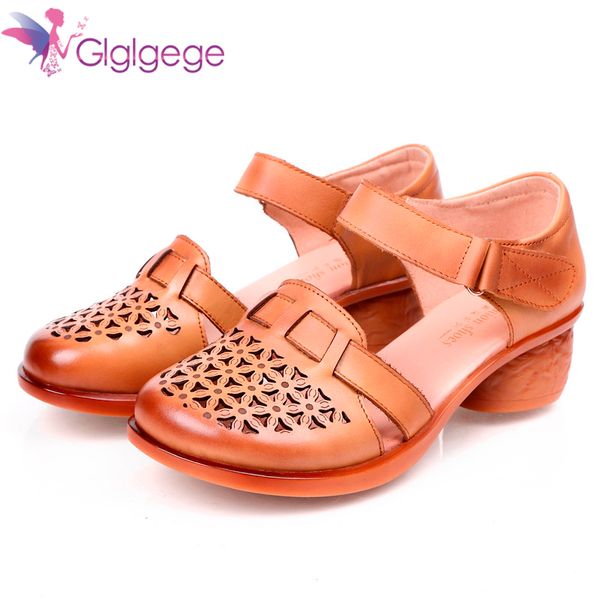 

2020 new genuine leather hole sandals summer beach sandals women flat soft comfort fashion casual large size 41, Black