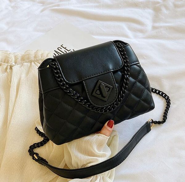 

2020 plain women chain shoulder bags lady temperament small handbags check crossbody