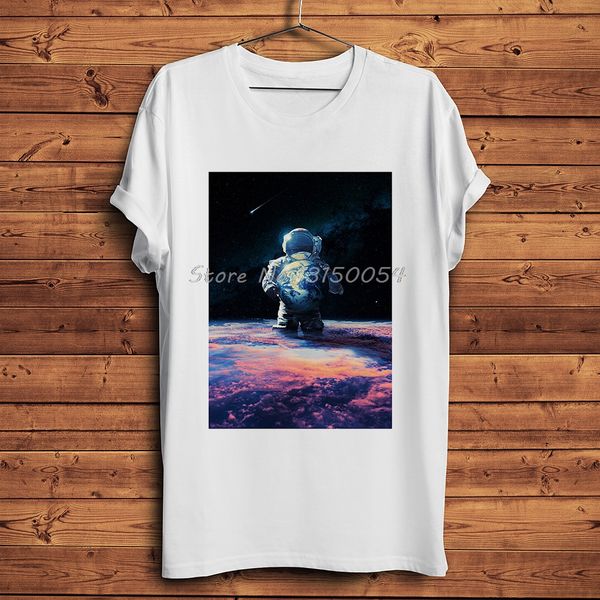 

astronaut drop the earth off at nebula funny t shirt men summer short sleeve cool geek tshirt gift t-shirt hip hop tees