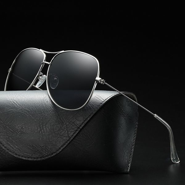 

men's and women's polarizing sunglasses dazzling large frame ovitis mirror fashion driving, White;black