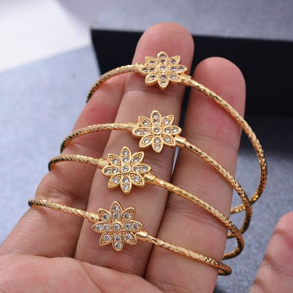 

wando 4pcs/lot gold color bangles for girls/baby/kids charm star flower bracelet bells jewelry child christmas gifts, Black