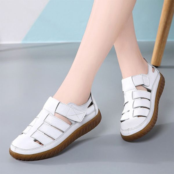 

женщины сандалии женщины повседневная hook loop flats 2020 женские бич платформа sandalias дамы pu кожа обувь feamle new plus размер 42, Black