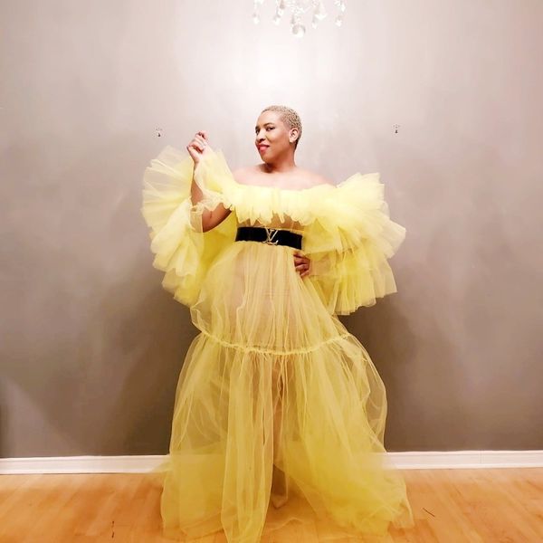 Illusione giallo chiaro Abiti da ballo taglie forti Abito con spalle scoperte Tulle a strati vestido de festa Abito da sera economico Vedi abiti da festa