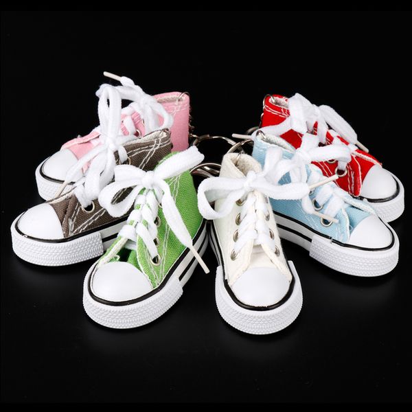 

dongsheng fashion sport shoes keychain mini 3d simulation canvas shoes canvas sneakers tennis keychain for men jewelry wholesale, Silver