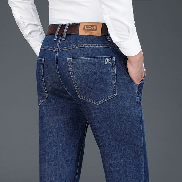 

tencel хлопок эластичность высокой талии свободные прямые мужские деловые среднего возраста эластичные папа 2020 джинсы и джинсы осень новый, Blue