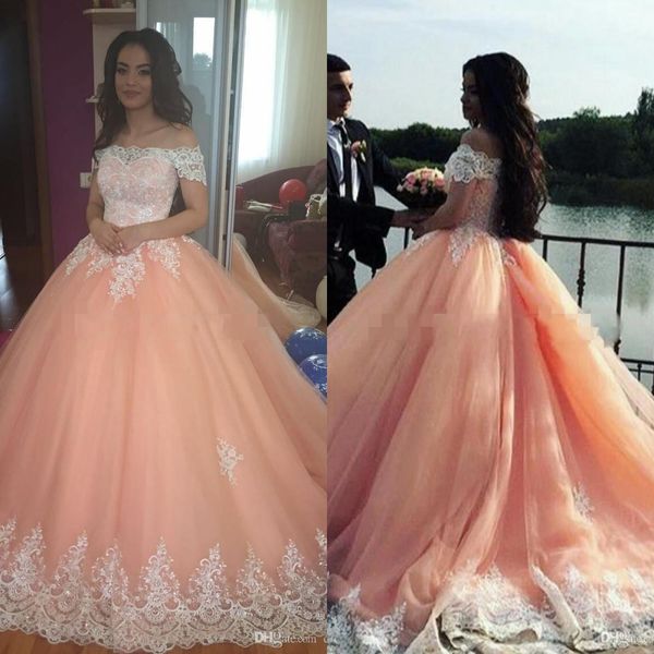 

new peach quinceanera dresses ball gown off shoulder white lace appliqus beads tulle sweet 16 sweep train plus size party prom evening gowns, Blue;red