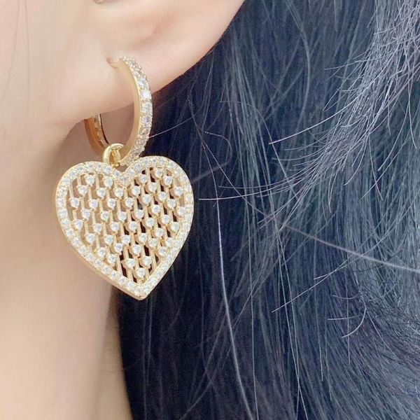 

famous luxury high jewelry heart cz stud earring for women accessories full cubic zircon earrings pendientes mujer moda e9389, Golden;silver