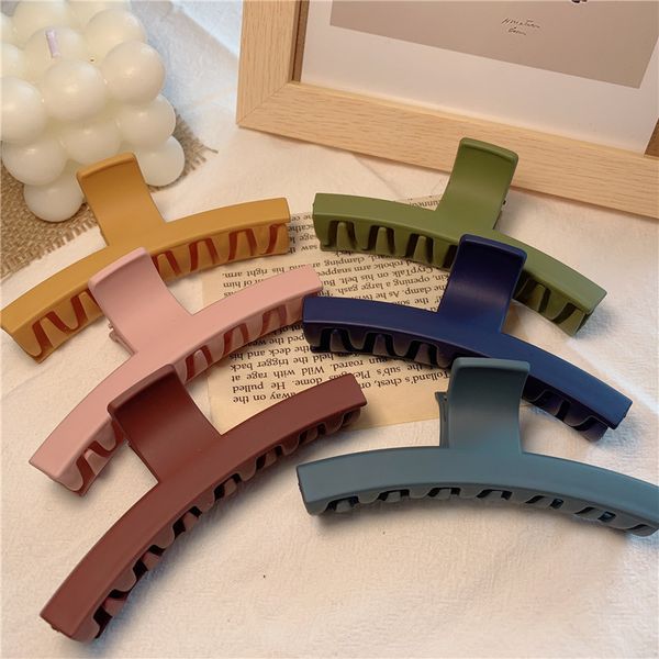 

hair accessories arrive woman elegant solid crab women girls hairpins claw clips ladies ornaments barrettes